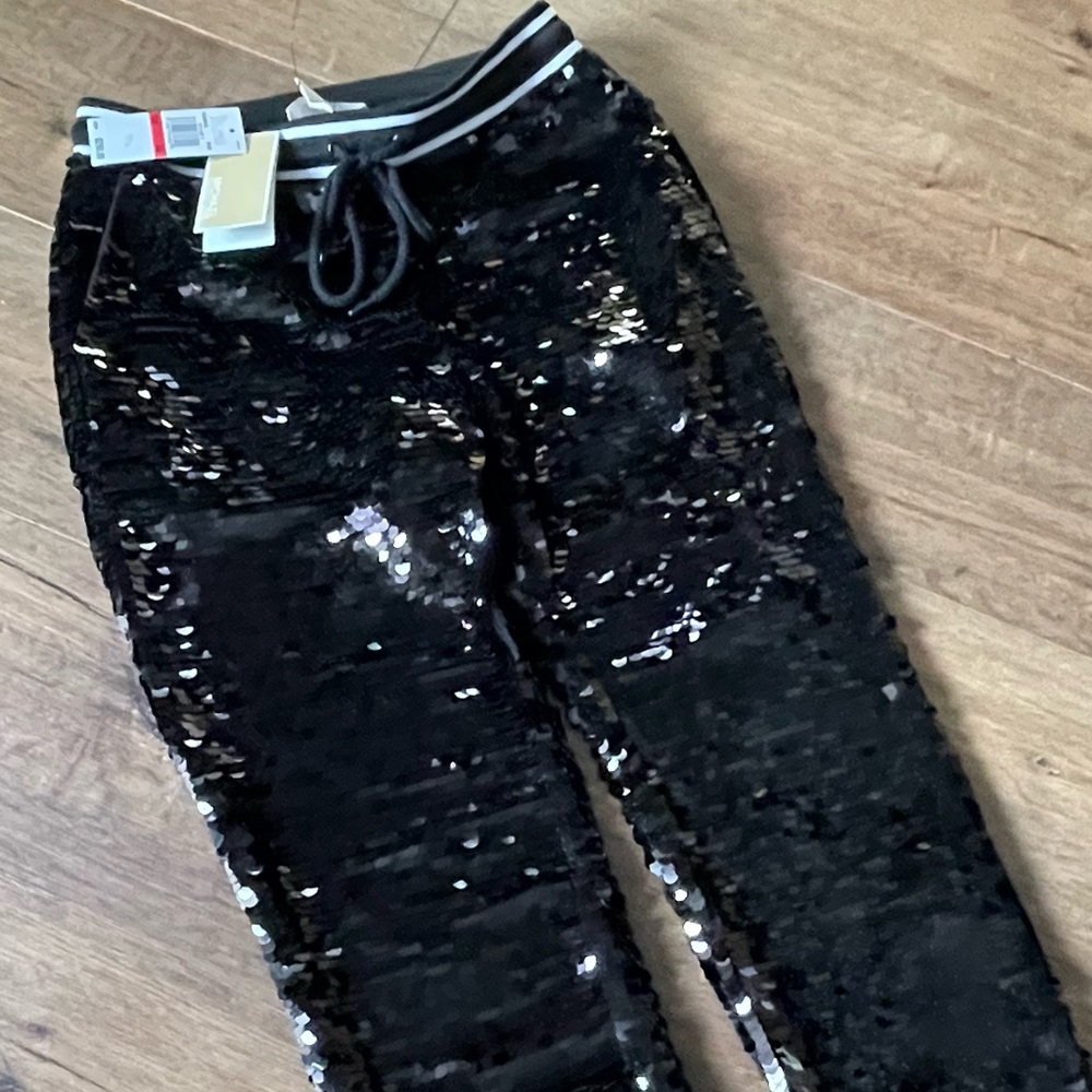 MICHAEL KORS-NWT Black Sequins Skinny Jogger Pants